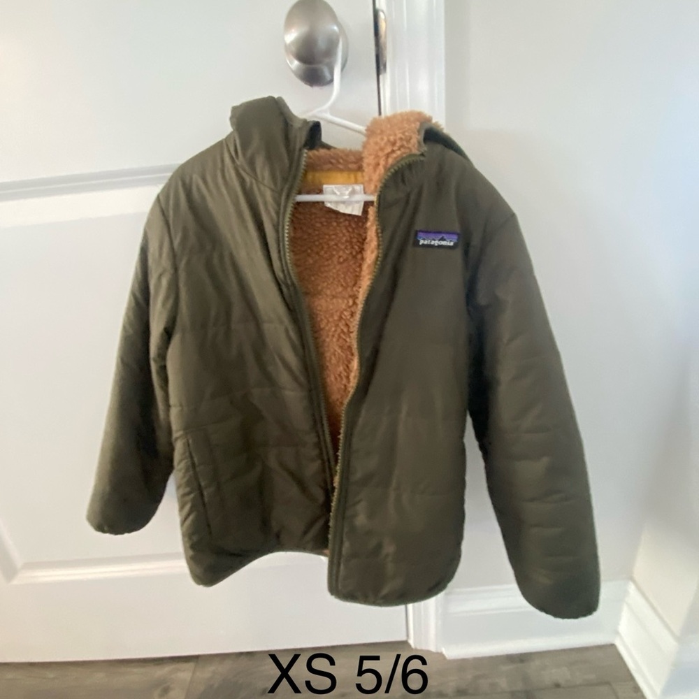 Patagonia Kids Forest Green Puffer Jacket
